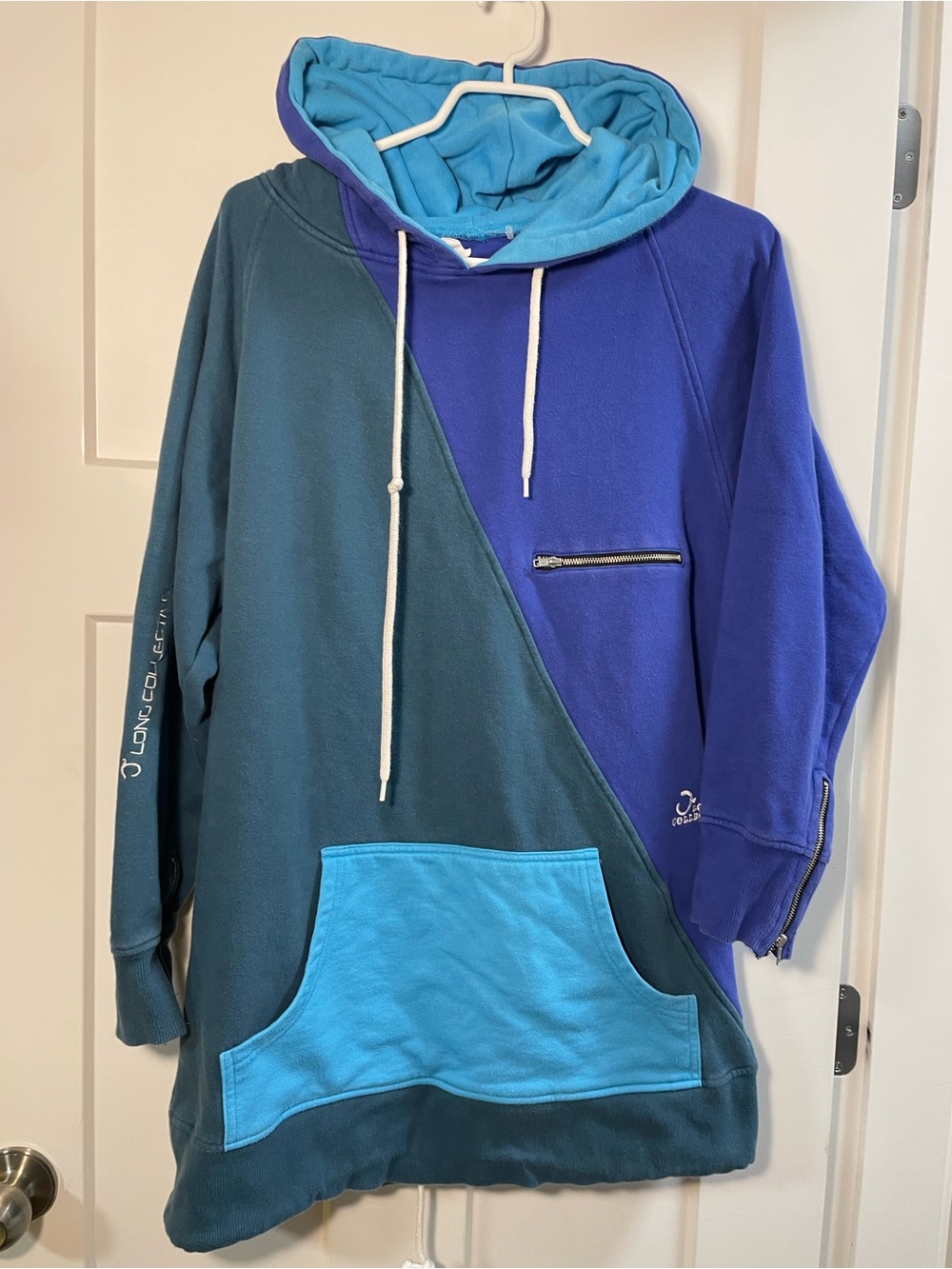 Long Collective Y2K Snowboarding Sweater